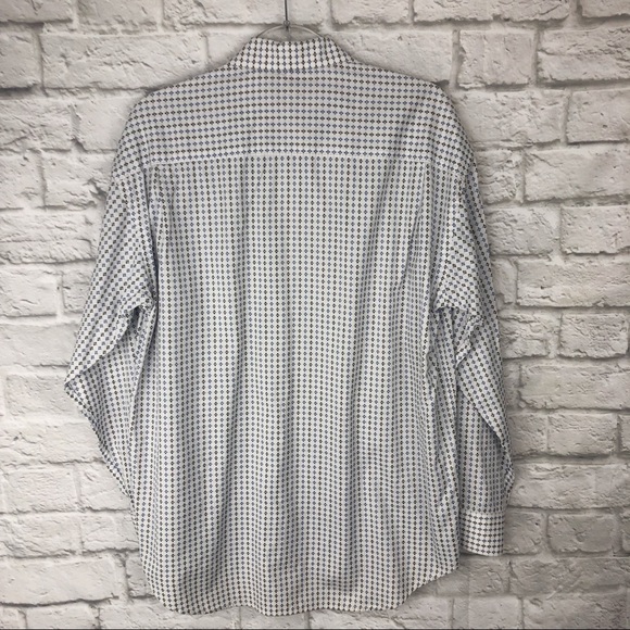 SOLD 🚫 JOHNSTON & MURPHY Geometric Button Down - Picture 5 of 6